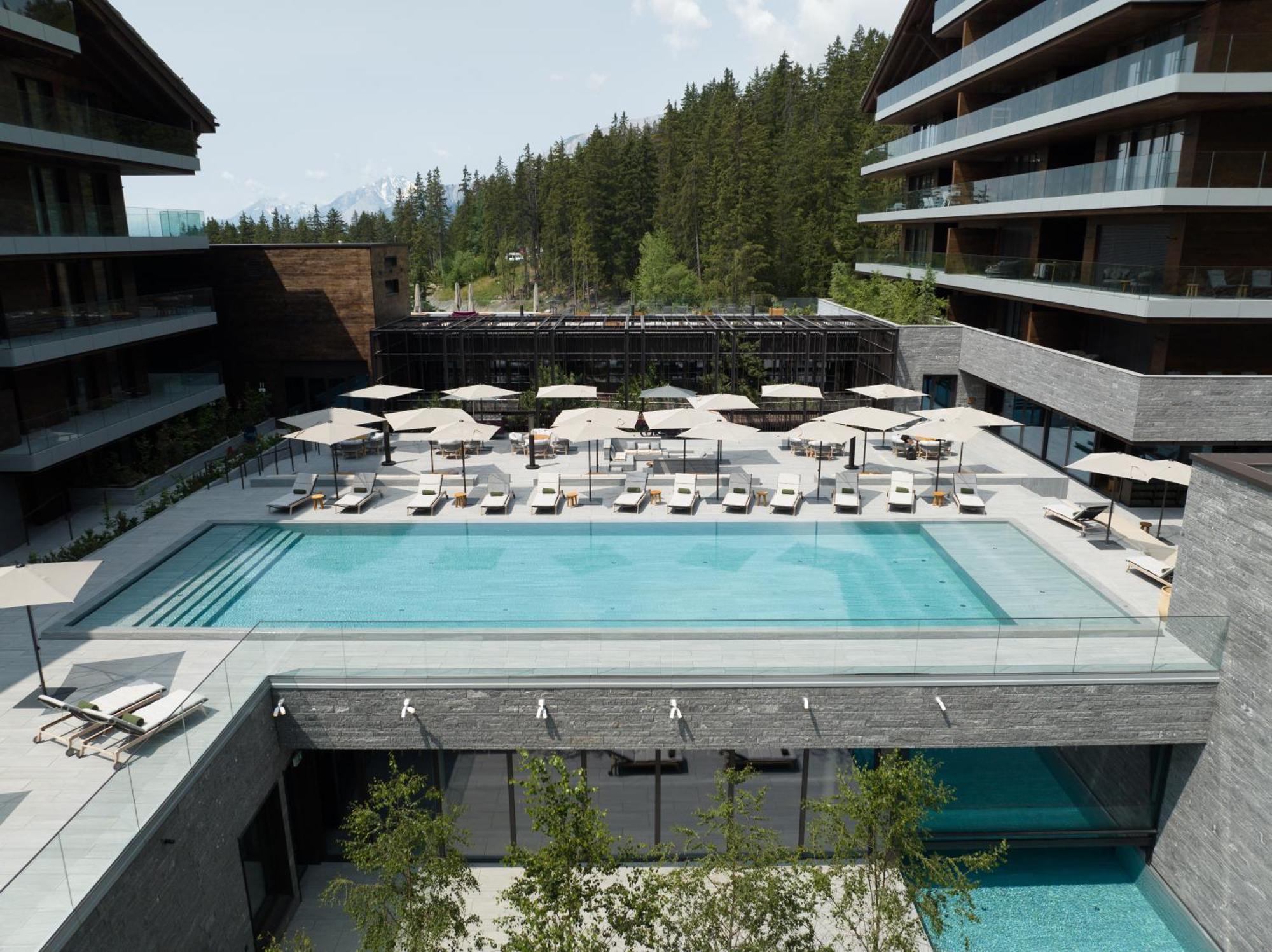 Six Senses Crans-Montana Hotel Exterior photo